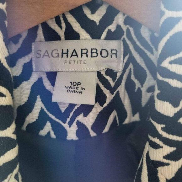 2/$30 Sag Harbor Blazer 10P - Picture 2 of 2